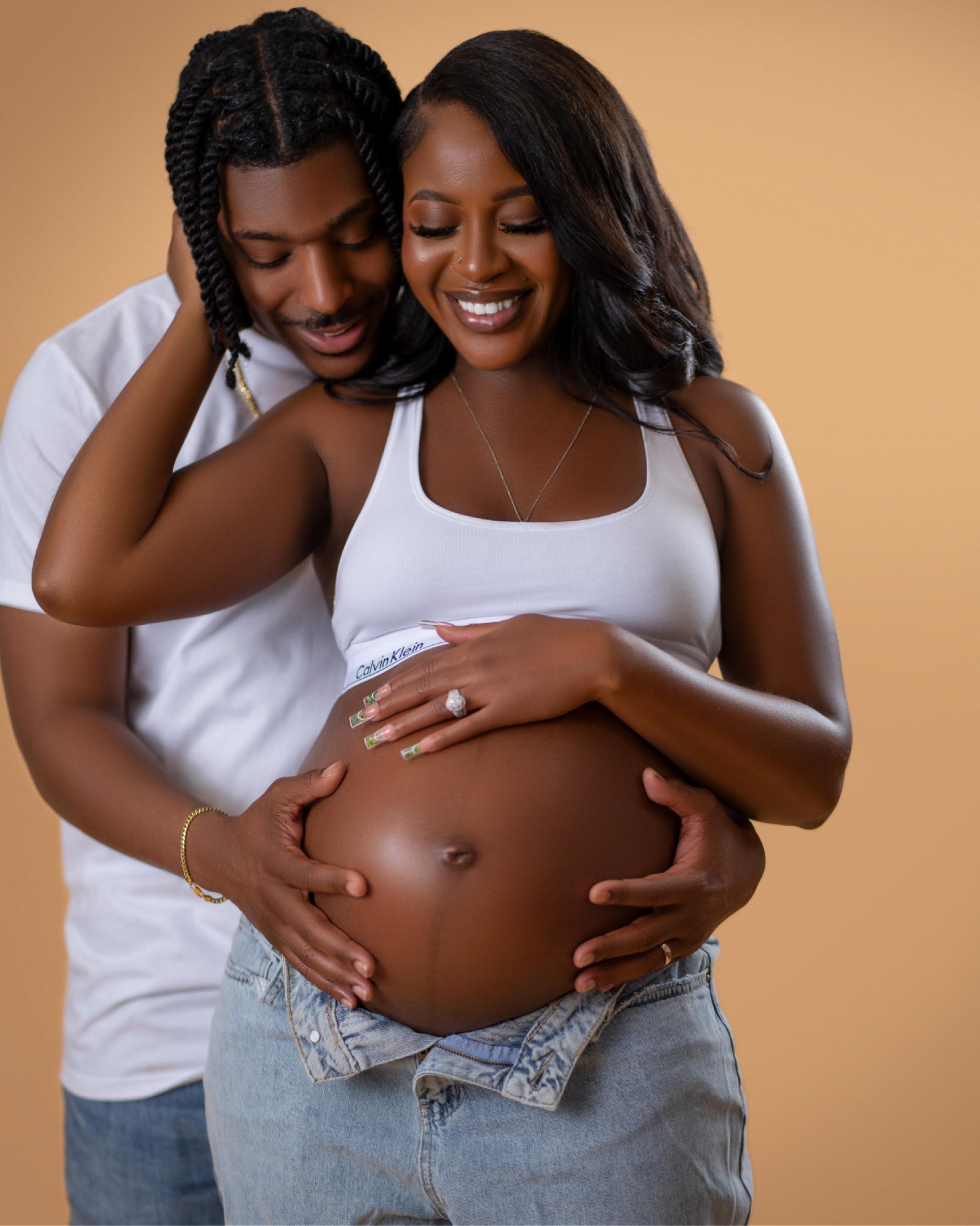 Gorgeous Maternity Shoot | Allana!